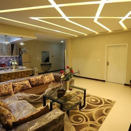 Aloche Apartments Murree Eksteriør bilde