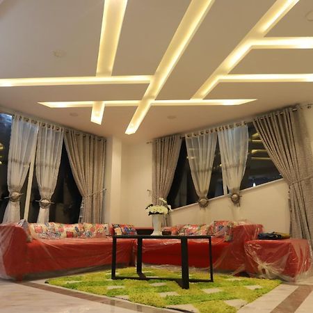 Aloche Apartments Murree Eksteriør bilde