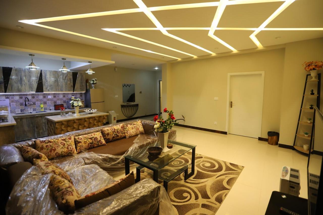 Aloche Apartments Murree Eksteriør bilde