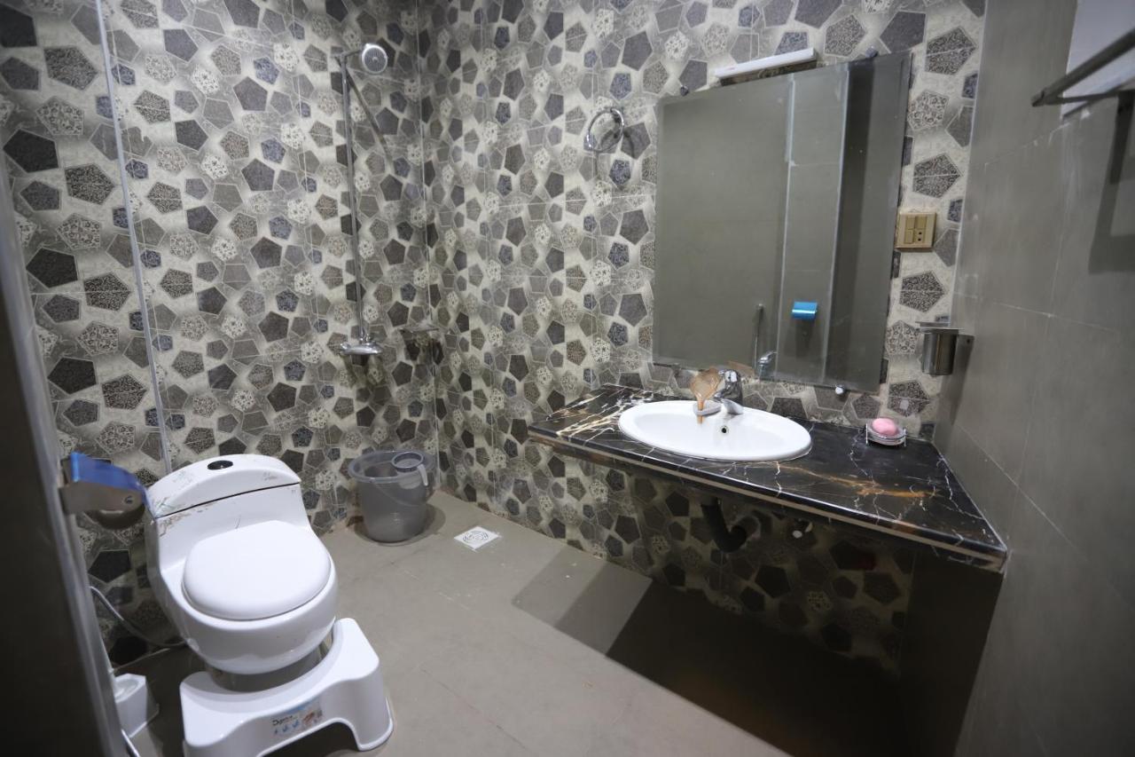 Aloche Apartments Murree Eksteriør bilde